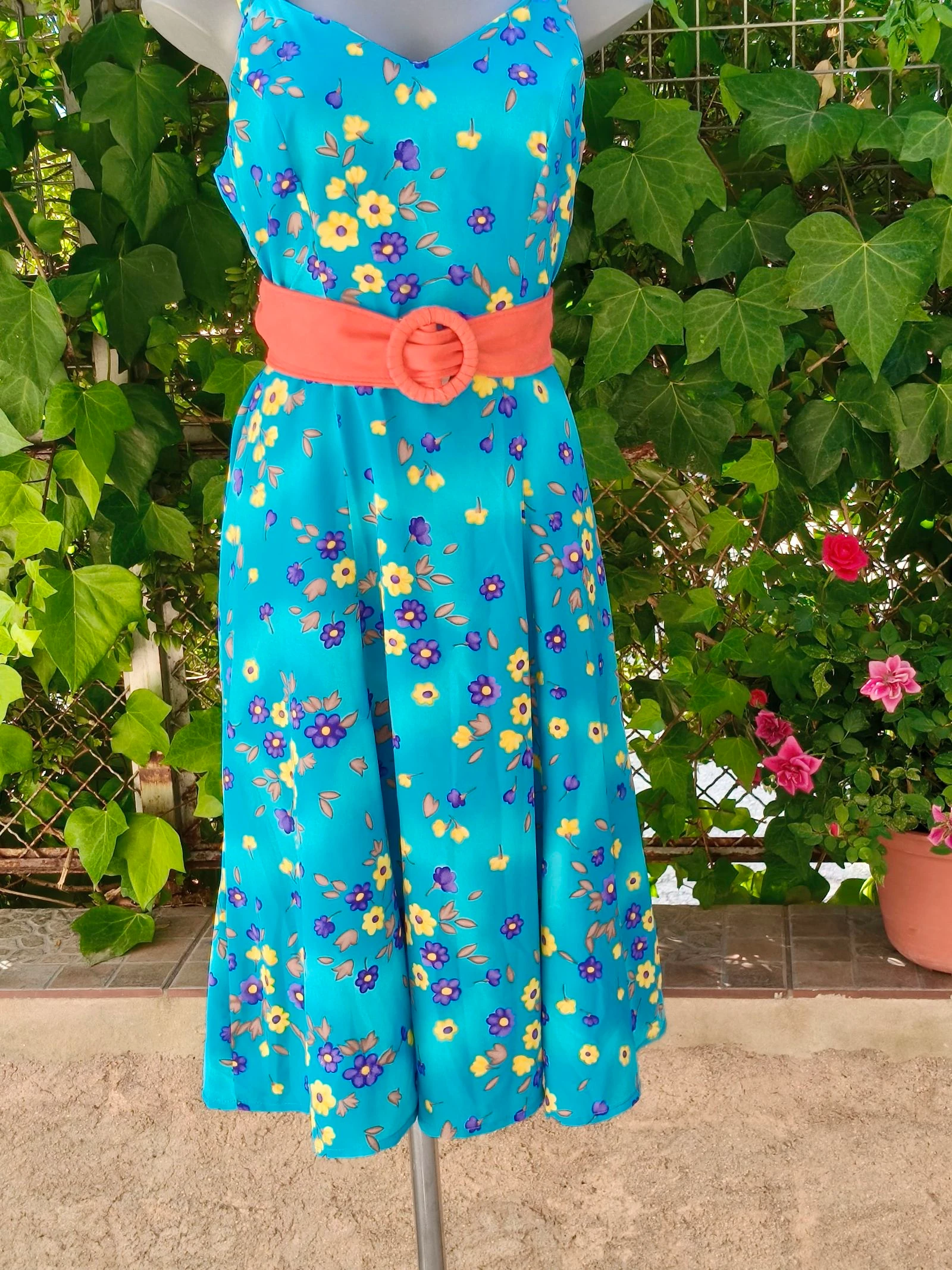 Robe fleurie vintage bleue – photo 3